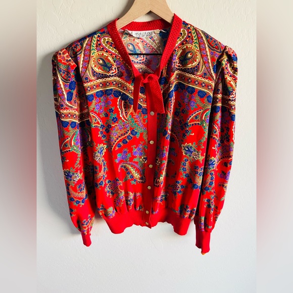 Vintage Tops - Vintage Women’s Janan Studio Red Floral Blouse Size L